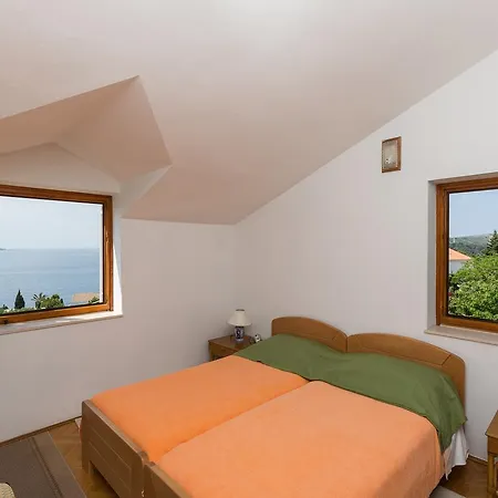 Kisic Apartment *